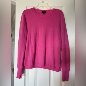 Bright pink J. Crew cashmere Crewneck Size Large